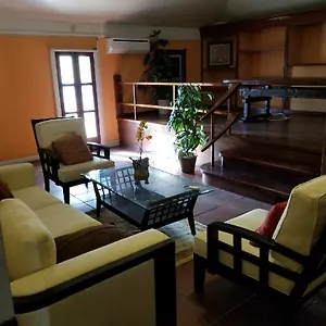 the-landmark-apartment.comcaribbean.com/